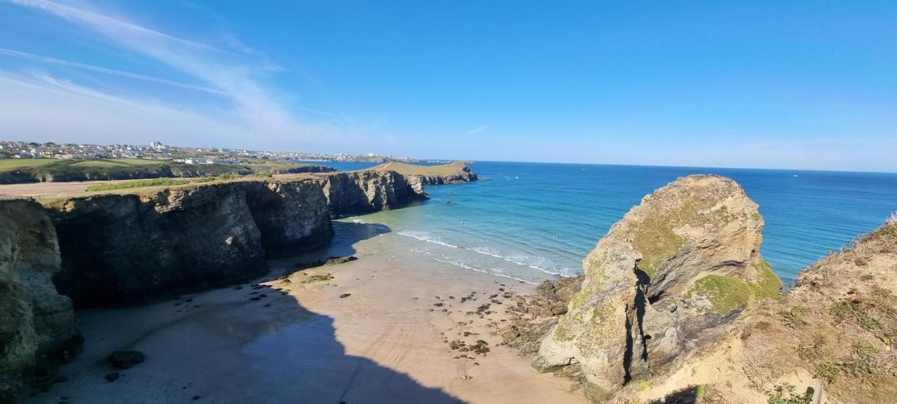 3-Bedroom Holiday Home With Valley Views New Quay Exteriör bild